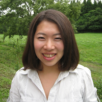 小原 愛氏