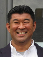 豊下 勝彦氏